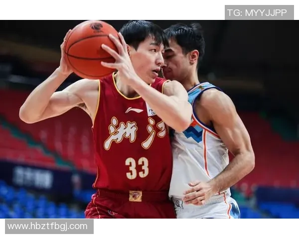 杭州足球队以54分稳居联赛积分榜首位展现强劲实力