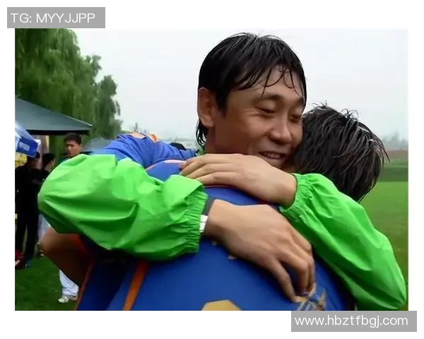 中国老牌足球明星再婚引发热议昔日辉煌与新生活交织成话题 中国老牌足球明星再婚引发热议昔日辉煌与新生活交织成话题